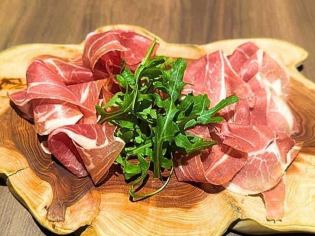 意大利熏火腿与普通火腿口味对比