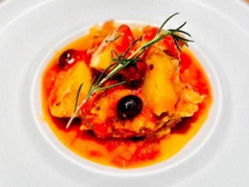 鶏肉のカチャトーラ ~イタリア風トマト煮込み~