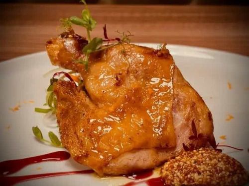 Soft and fragrant! Confit chicken leg