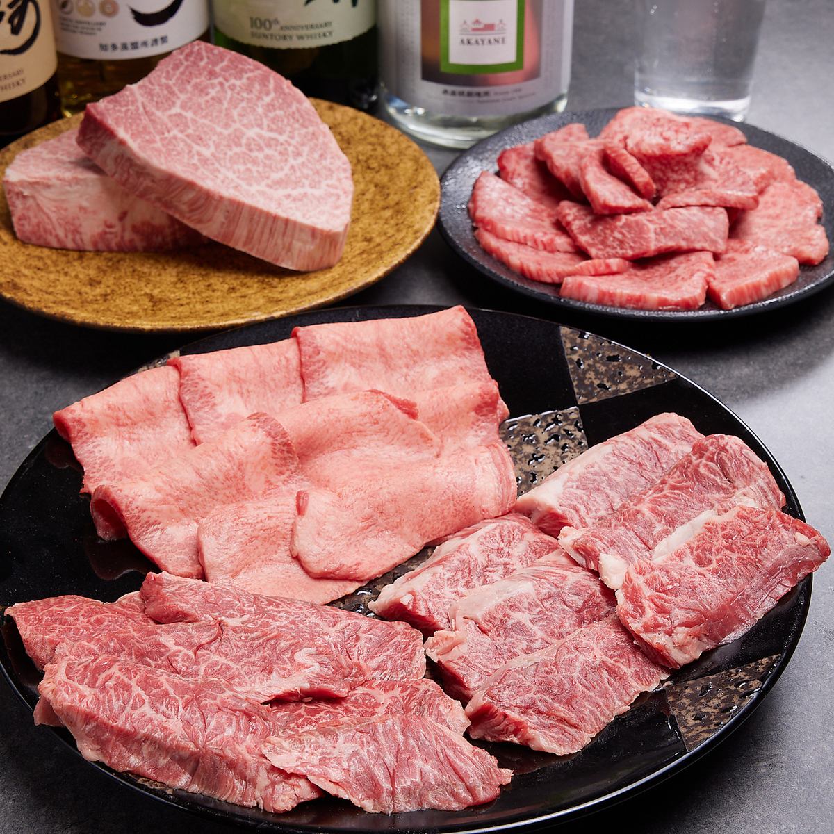 Enjoy high quality meat, mainly Tajima beef!