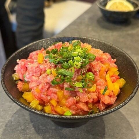 厳選和牛のとろたく丼