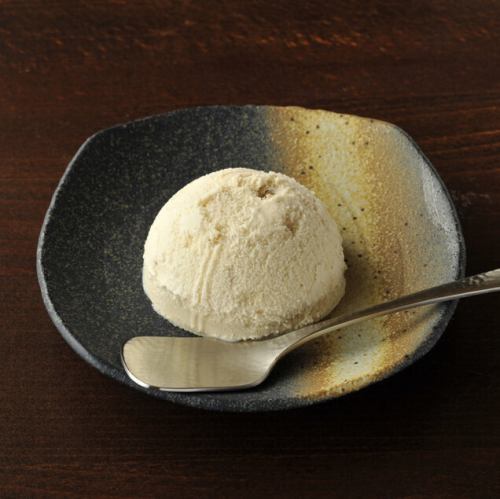Nut ice cream