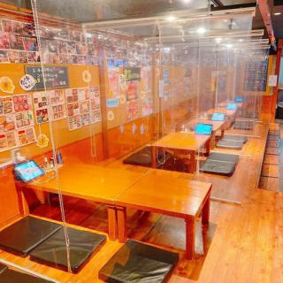 自由度のある座敷席あります！安心してゆったりとくつろげる掘りごたつ席もご用意しております！