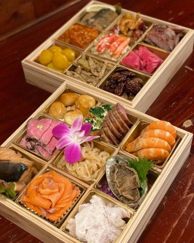 Komadorirou has been serving Chinese New Year cuisine for over 20 years.

Good luck‼️How about some special Chinese New Year's food?
The deadline is coming soon!
We will ship locally.
It will be shipped on the 31st.

Osechi for 4-5 people 33,000 yen incl.
Osechi for 2 people 18,000 yen incl.

https://mruac.hp.peraichi.com/?_gl=1*cpej2k*_gcl_au*NzU2MzI2MDY0LjE3MzQwMDU3MDQ.&_ga=2.194018094.2016040598.1734324278-1219646029.1734005704

Click here for details❗️

On New Year's morning, cheers and smiles spread as the lid was opened.
A special New Year's Day morning with the whole family together.

As we gather around the Chinese New Year feast, smiles and excitement fill the dining table.

"This dish is delicious!"
It was a happy time with constant conversation, with people saying things like, "Next time, try this too!"

A luxurious New Year's meal made with care and attention to detail.
It will create a memorable New Year for your family.

[Limited quantity] Bring this special moment to your family."

To apply, please call 0282-22-1290 or send us a DM