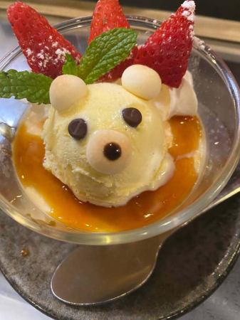 プリンパフェをデコっ