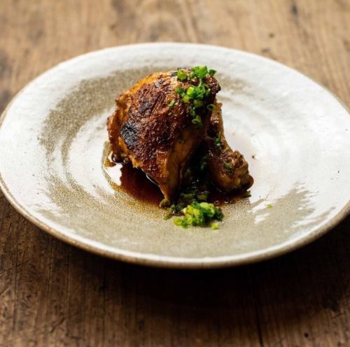 Grilled chicken roe on the bone