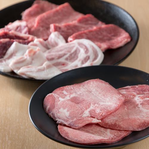 精肉店直送の肉を味わう