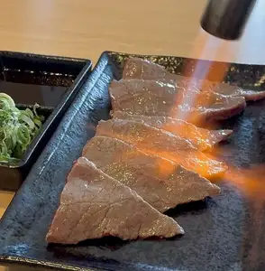炙り赤身たたきポン酢