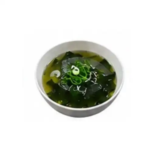 わかめスープ