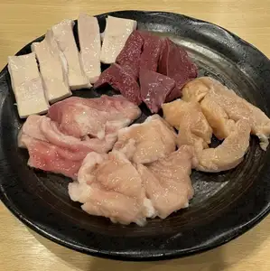 本日のホルモン五種盛り