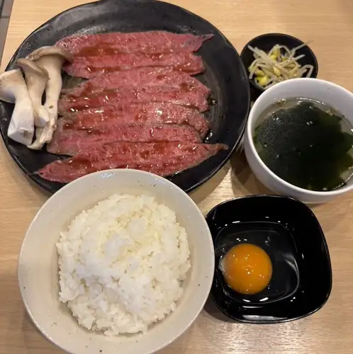 [New Menu] Saga Beef Female Beef Sukiyaki Lunch