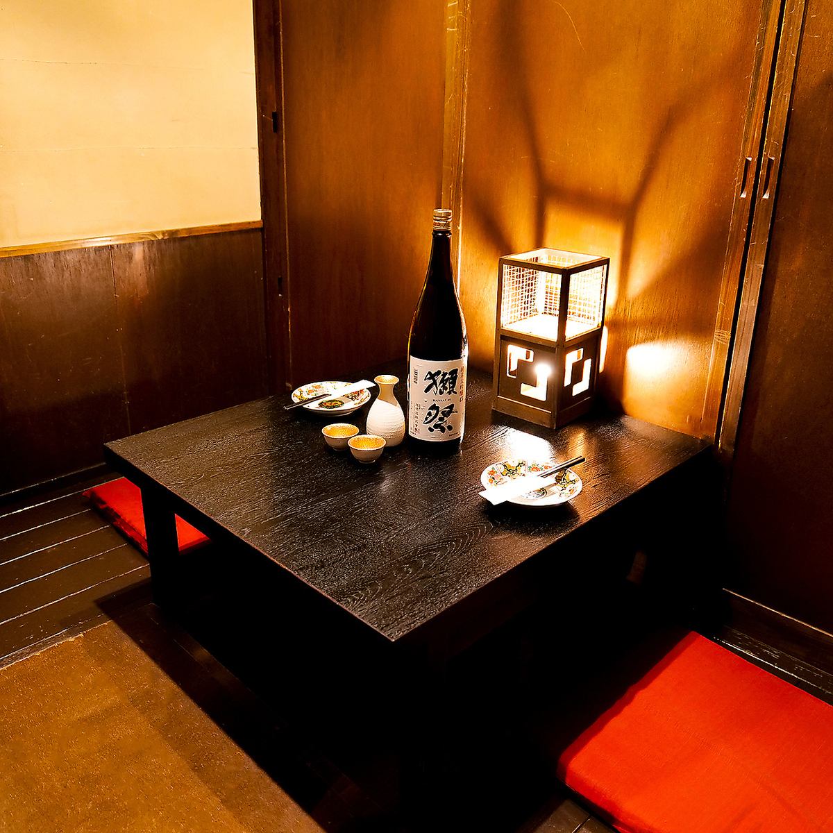 少人数での飲み会に嬉しい完全個室♪落ち着いて語りたいときも◎