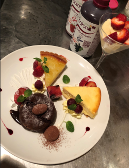 Cake　デザートの盛り合わせ