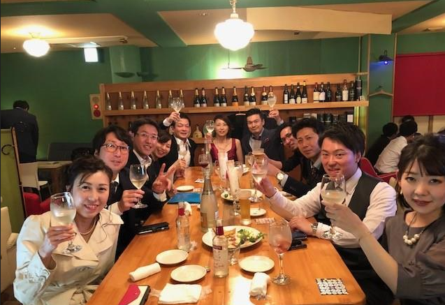 Partyにはシャンパンやスパークリングが飲み放題にセット!