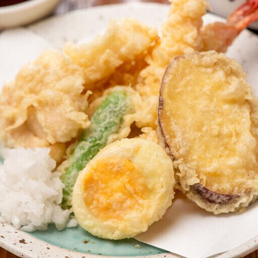 ごまの風味豊かな江戸前天ぷら♪