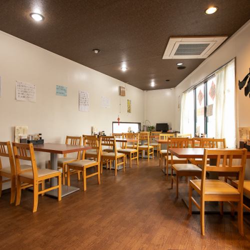 <p>We offer a 3000 yen banquet course with all-you-can-eat and all-you-can-drink.If you make a reservation from this site, you can get a free coupon for the secretary! * Up to 26 people can be reserved.</p>