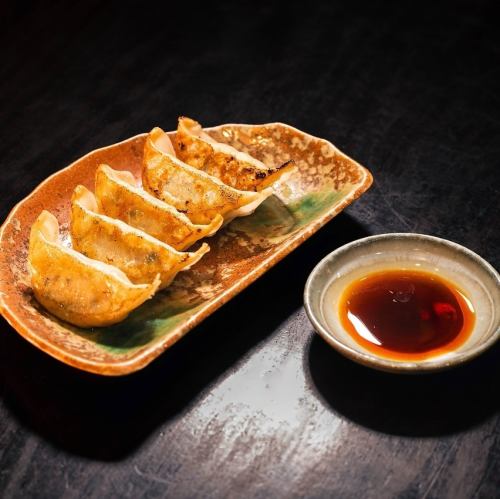 東スポ餃子(ニンニク)