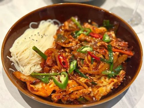 A wide variety of a la carte dishes