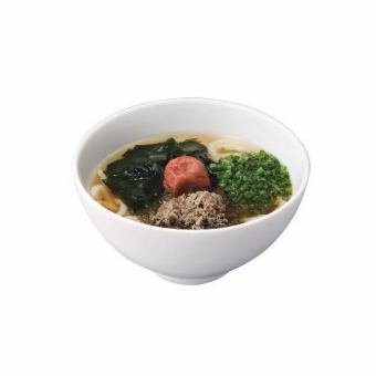 梅とろろ昆布と生わかめうどん（HOT/COLD）