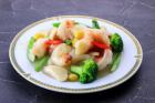 エビと季節野菜の塩味炒め