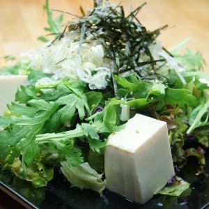 Chinese cabbage and salted kelp salad