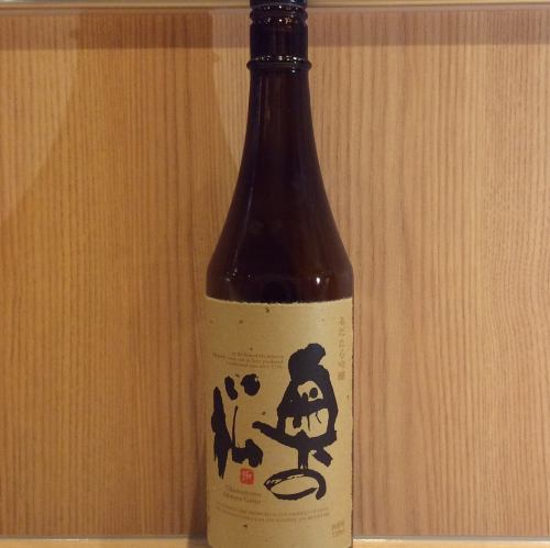 Okunomatsu清酒釀酒廠Adara Ginjo（清酒/乾酒）