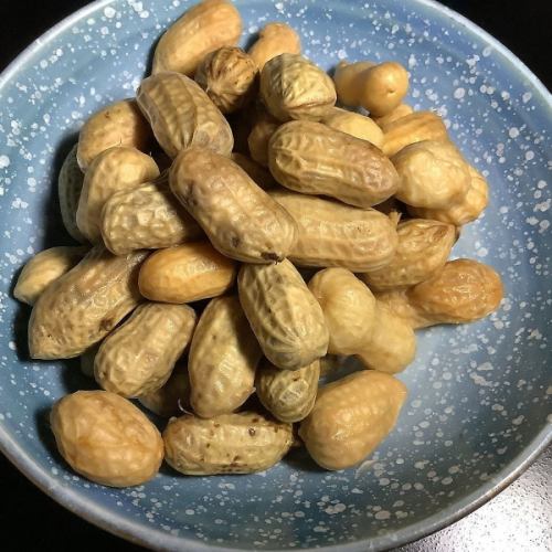 Boiled peanuts