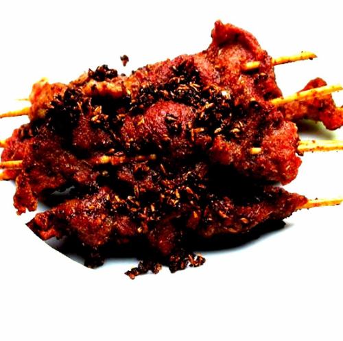 ◎癖になる！人気！ラムのズーラン串焼き　（3本）