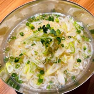 Delicious leek cold noodles