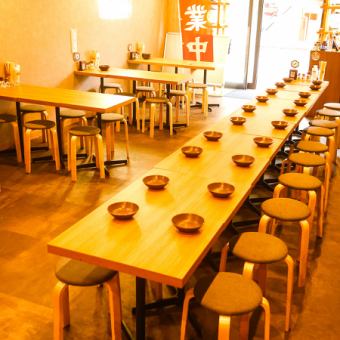 刈谷駅3分、和の趣き溢れる店内は大人の為の落ち着いた雰囲気となります。2名様130名様までご利用可能な個室席は刈谷駅での接待や女子会、合コンなど各種宴会に最適なプライベート個室空間♪お得な宴会コースプランも2480円~ご用意。誕生日や記念日にお得なサプライズ特典もご用意しております。創作和食居酒屋