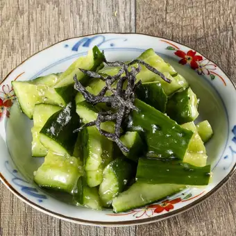 Crushed cucumber
