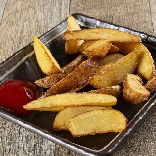 Truffle-flavored potato fries