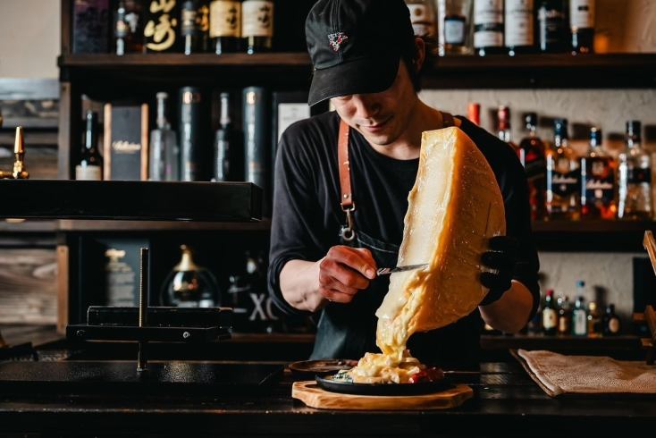 Those who know, know.A stylish space to enjoy cheese