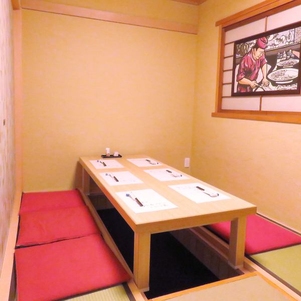 [Slowly relaxed private room digging seats ◇ MAX 8 people] OK for banquets from 2 people up to a maximum of 8 people! There is a relaxing digging table seat ◎ Perfect for families and various banquets Please make a reservation early!