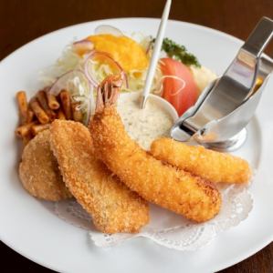 本日のミックスフライ