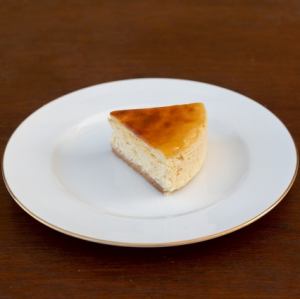 ベイクドチーズケーキ