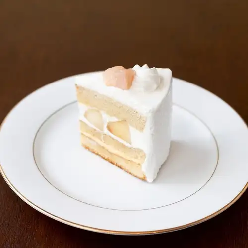 桃のショートケーキ