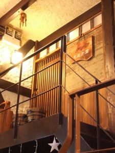 店舗全体の貸切は、20名様からのご利用が可能です★大人数での宴会やイベントに最適なこの空間は、プライベートな集まりをお手伝いします！皆様でワイワイ楽しめる環境を整えてお待ちしておりますので、特別なひとときを演出したい方にはぴったり◎安心してご利用いただけます♪