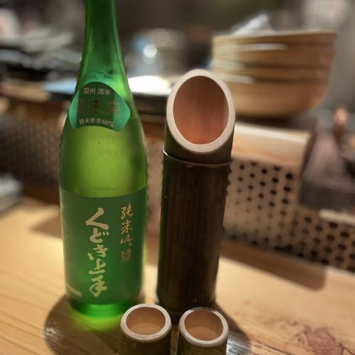 【当店のオススメ】冷えた竹筒冷酒×おでんの組み合わせ
