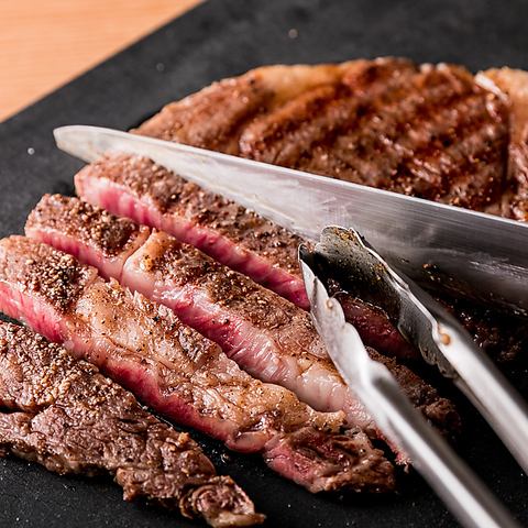 美味しいお肉が食べられます！贅沢な気分を味わってください