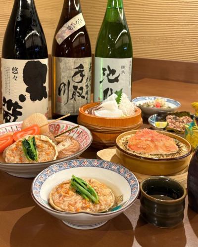 [An early taste of winter 🦀 is here!]

Starting from 10/7✨
Kanazawa oden now features hairy crab noodles!
Deep flavor with Noto fish sauce broth
Can be added to an oden platter

You can also enjoy a Japanese-style gratin made with a whole crab.
Perfect for a special dining experience during your trip to Kanazawa

Enjoy a little luxury with Gyogin

...

Popular Kappo Uogin
@uogin_kanazawa
To make a reservation, please use the link on the top page.

Making use of the bounty of the sea and mountains of Hokuriku
A seafood izakaya where you can enjoy delicious food
The first floor is a lively space
The second floor is a calm and high-quality space
We offer a selection of Nodoguro dishes and local Ishikawa sake.
From everyday use to special occasions
Please feel free to use it.

▼Address
〒920-0981
2-24-2 Katamachi, Kanazawa City, Ishikawa Prefecture

Access
1 minute walk from Katamachi Scramble / Next to El Building

▼Business hours
17:00~23:30 (L.O23:00)

#Kabako Crab #Kanazawa Seafood #Kanazawa Izakaya #Kanazawa Trip #Kanazawa Crab
