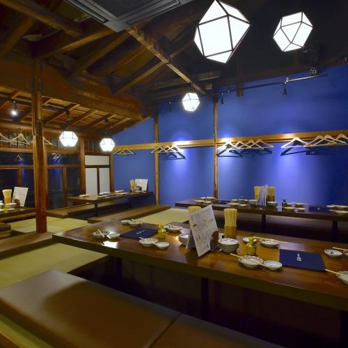 고민가를 개조한 정취 있는 가게 자세