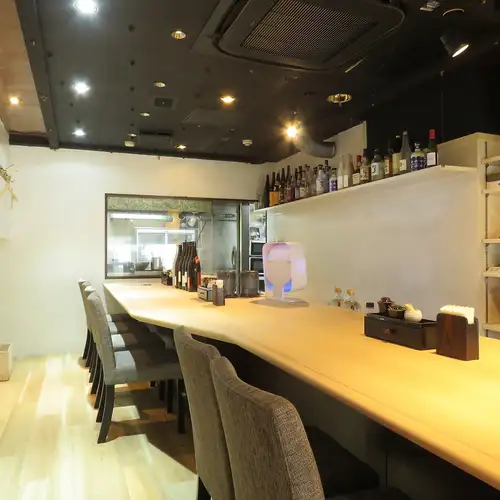 Stop by for a drink! Solo diners welcome too.
