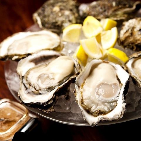 広島県産牡蠣や人気のパエリアなどが気軽に楽しめるバル！各種宴会コースもご用意！