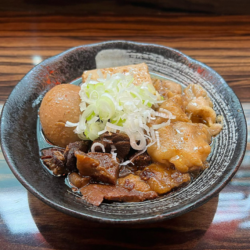煮込み全部入り
