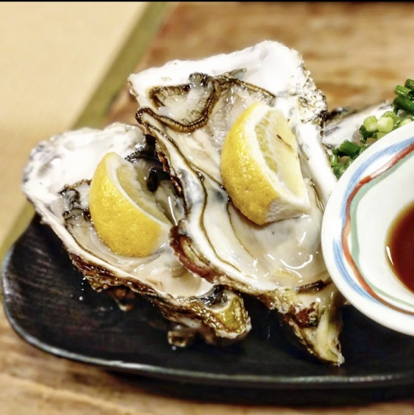 [Hokkaido Main Store's Top Pick★] Sanriku Oysters! Shelled Raw Oysters/Grilled Oysters \480