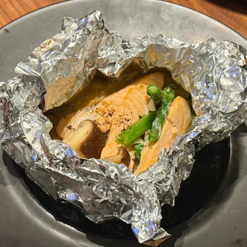 サーモンと木の子のホイル焼き