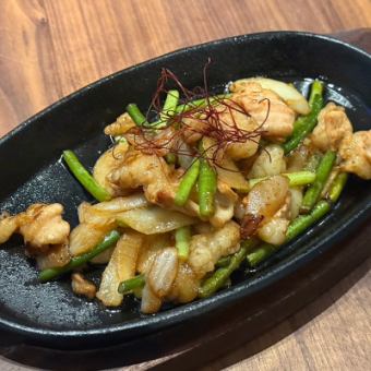 ホルモン焼肉炒め