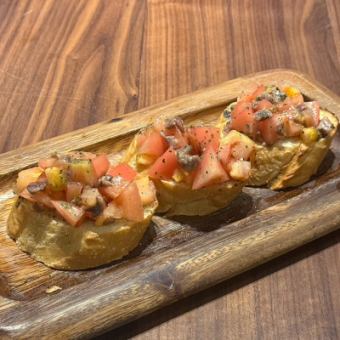 アンチョビカナッペ