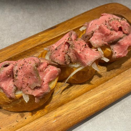 牛トロカナッペ